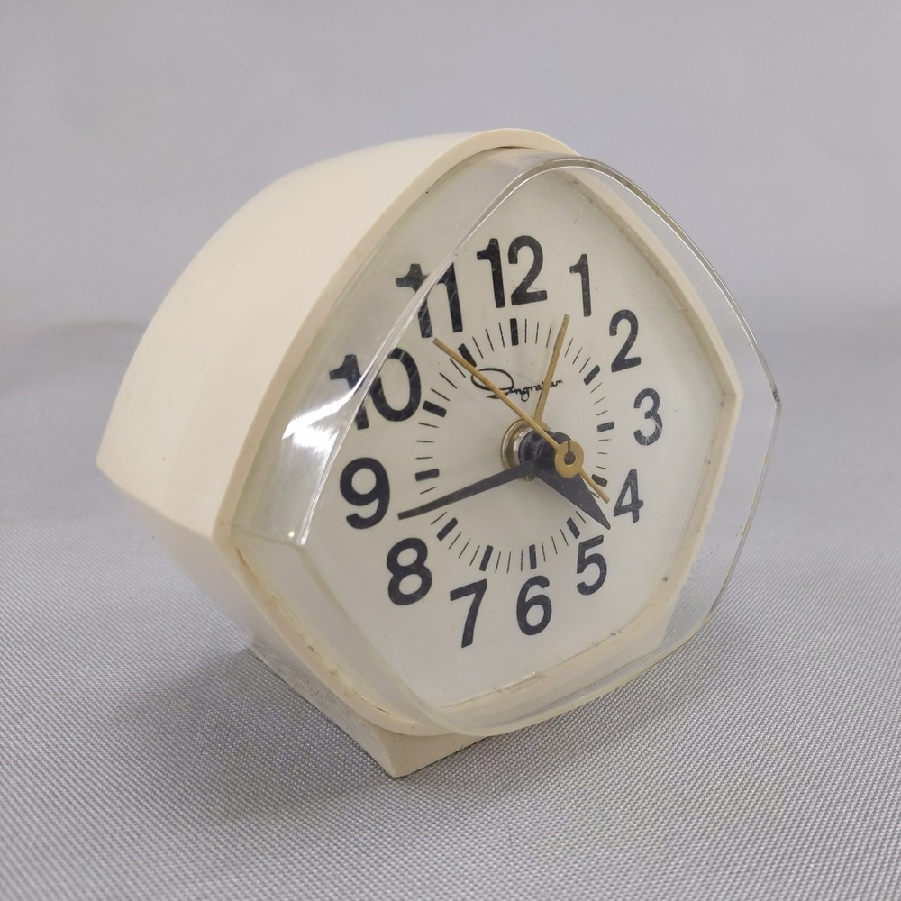 VTG Ingraham Alarm Clock Cream McGraw-Edison Model 49-042 Electric Shield Shape
